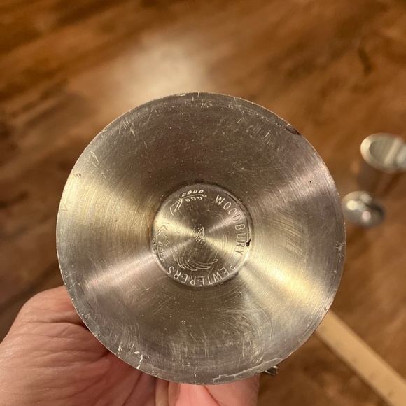 Two Woodbury Pewter satin finish wine goblets - Picture 6 of 8